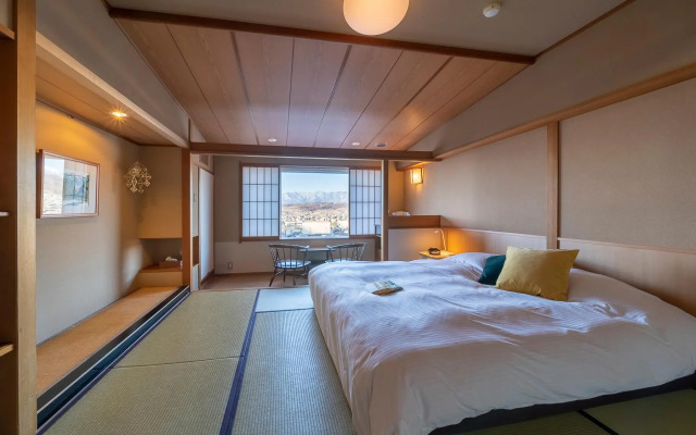 onsen hotel Omoto