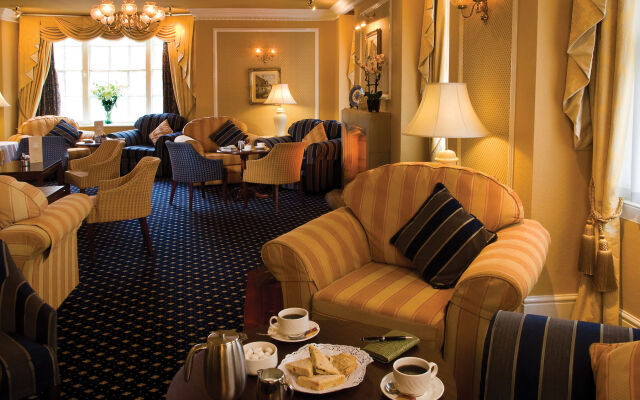 The Royal & Fortescue