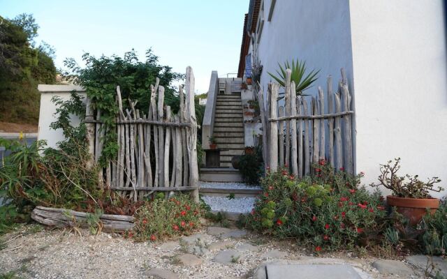 Two Bedrooms Exceptionnal Sea View