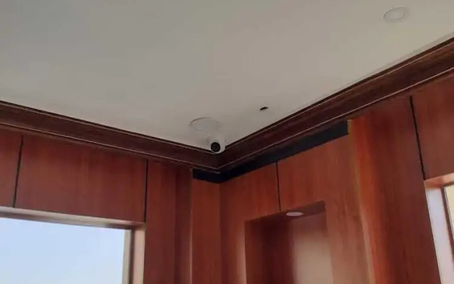Deyala Hotel Suites