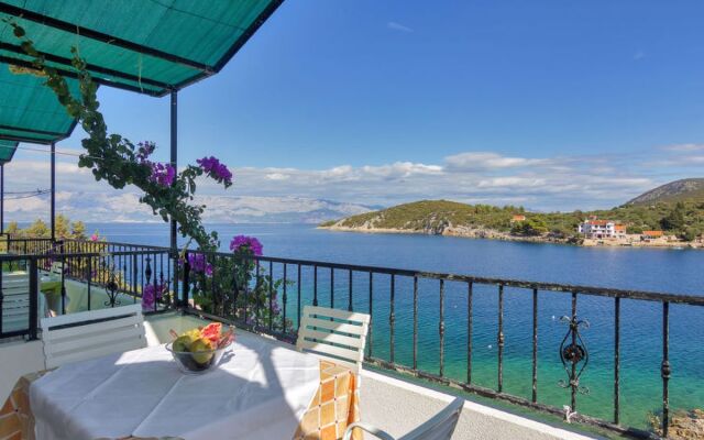 Apartment Rubin Hvar/Pokrivenik 10504