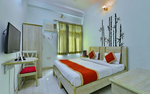 OYO 8051 Hotel Don Jon