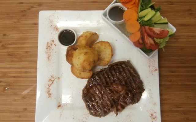 Chilverton Cottages & Restaurant