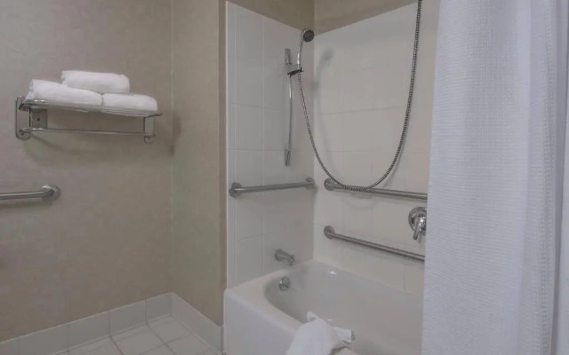 Springhill Suites Devens Common Center