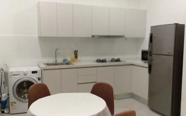 Summer Studio 2 - One South