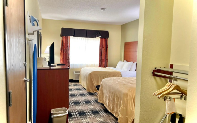 Quality Inn & Suites Wisconsin Dells Downtown - Waterparks Area