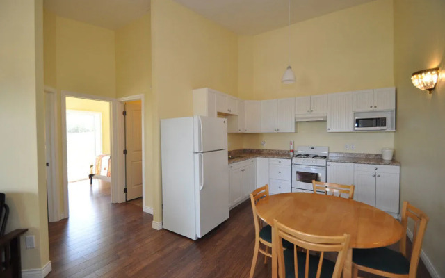 Waterview On The Bay