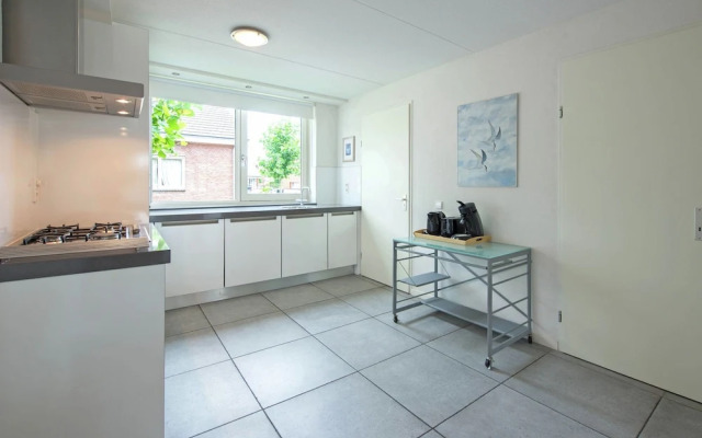 Nice House With Dishwasher, Near Amsterdam