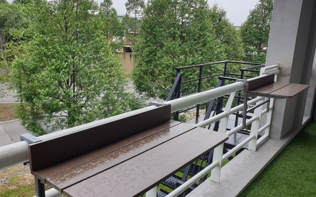 Skycity Capsule Hostel