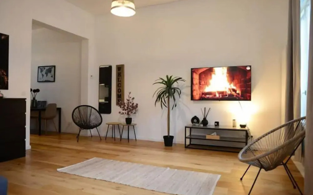 National Large City Apartments