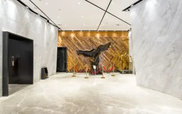 Jinpeng International Hotel (Duyun Dashiban Ancient Street)