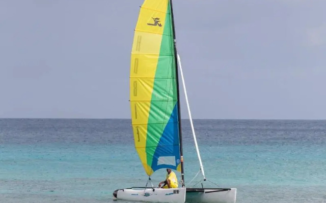 Crystal Cove by Elegant Hotels - All-Inclusive