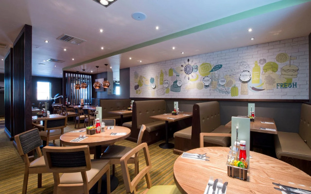 Premier Inn Addlestone