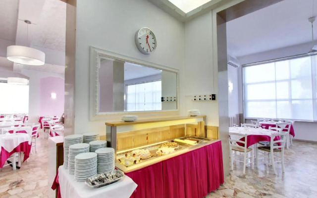 Hotel Promenade Universale
