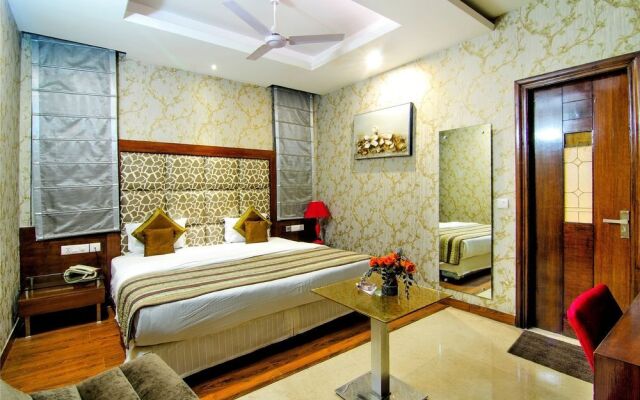 Hotel Omega Residency