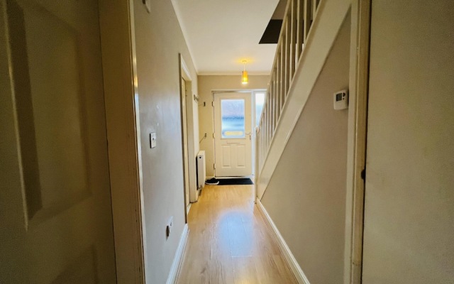 Charming 3-bed House in Levenshulme, Manchester
