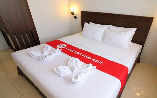 NIDA Rooms Bang Rak Emerald