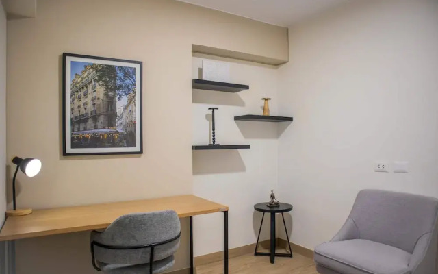 w Majestic 1BR w Modern Pool in Miraflores