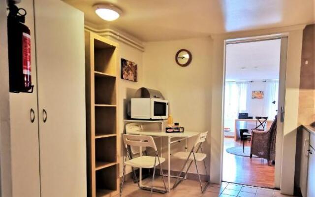 140 Lausanne Ouchy, BEST LOCATION 50 meters from the lake !