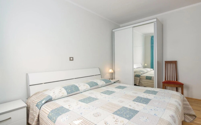 Awesome Home in Porec With Wifi and 1 Bedrooms - Hotel in Porec - Photo 5