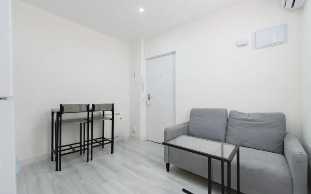 M Mdl92 Alquiler Mensual en Madrid Piso Moderno