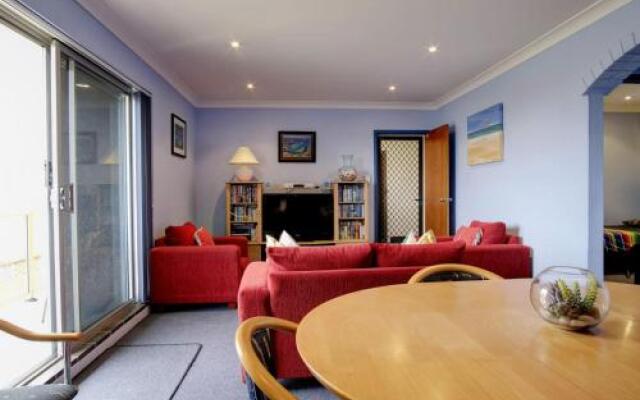 Anchorage 7 Beautifully Renovated Close To Rockpool