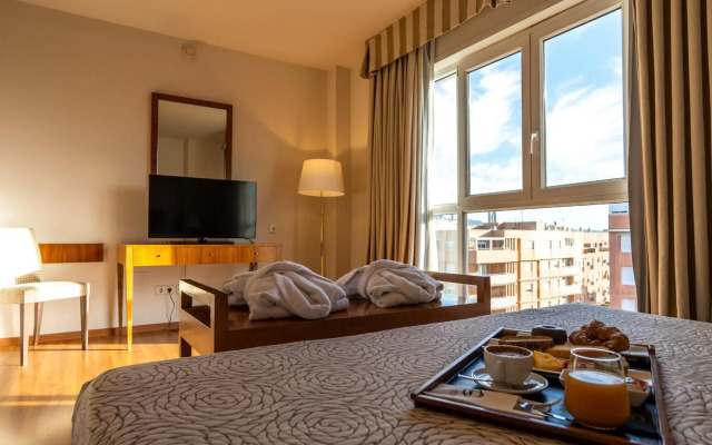 Avenida Hotel Almería