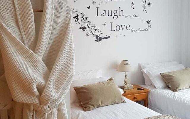 Casa Mariposa Guesthouse