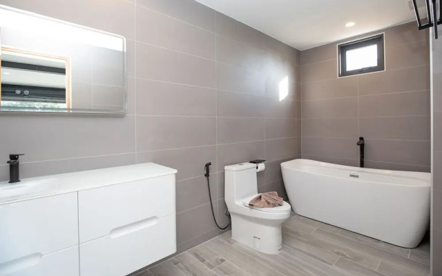 New 2-Storey Oxygen Pool Villa Sunset 8