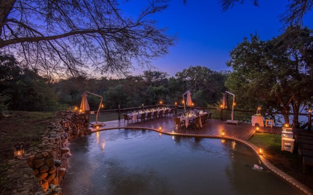 Thornybush Waterside Lodge