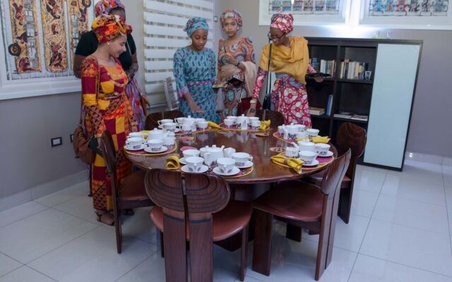 Oziduguest House