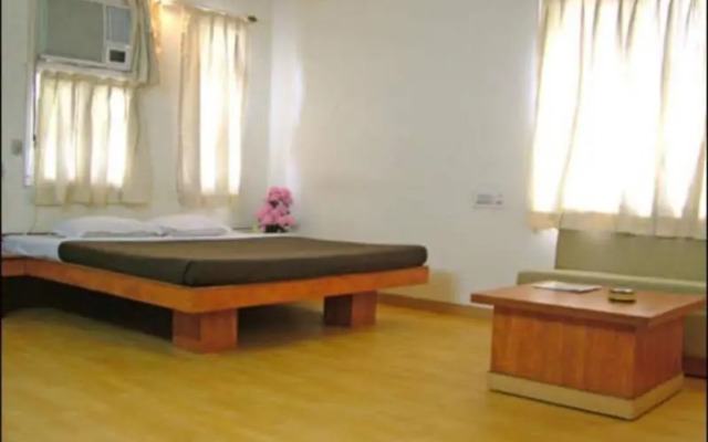 Hotel Sahaj Palace Pvt Ltd