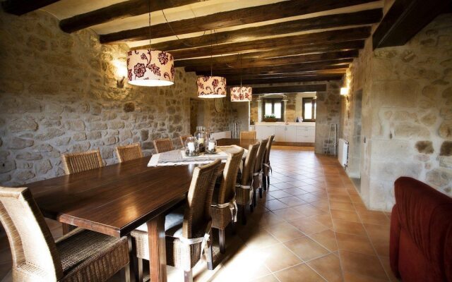 Casa Rural L'Avellana