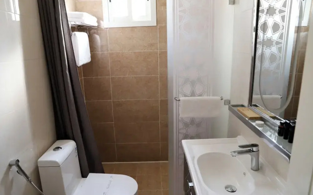 sunrise suites