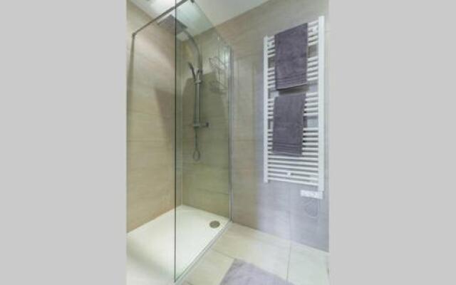 Great Flat in the Old Town Up To 4