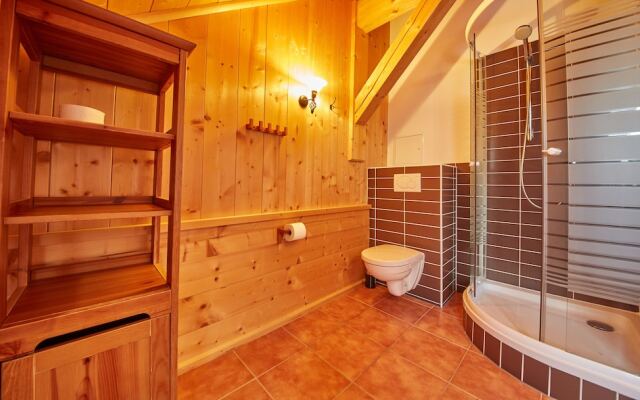 Chalets Blockhaus Saalbach by HolidayFlats24