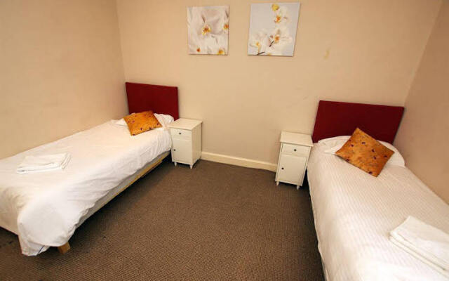 City Centre Group Holiday Apartments - Hostel