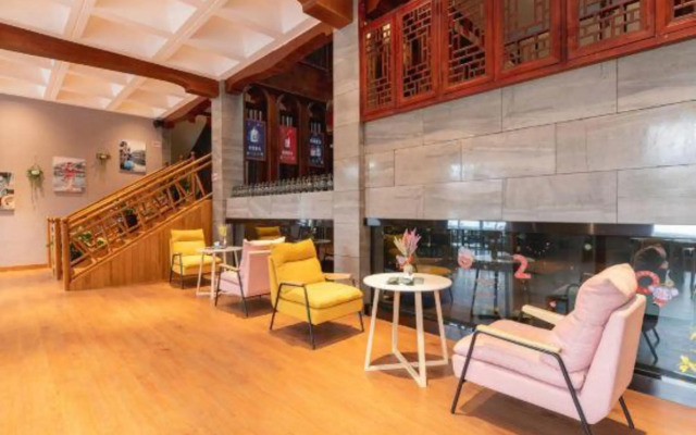 Xipan Daughter's Home Inn (Zhangjiajie Eternal Love Store)