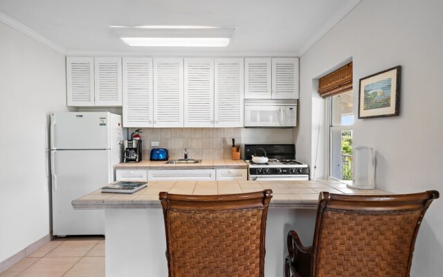 Hut Pointe #4 2 Bedroom Apts