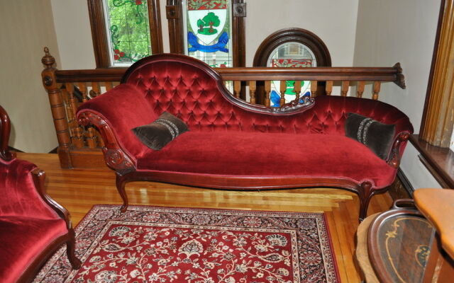 Summerside Inn Bed and Breakfast
