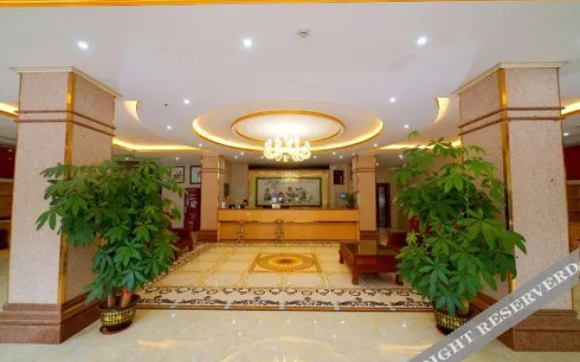 Yijia Hotel