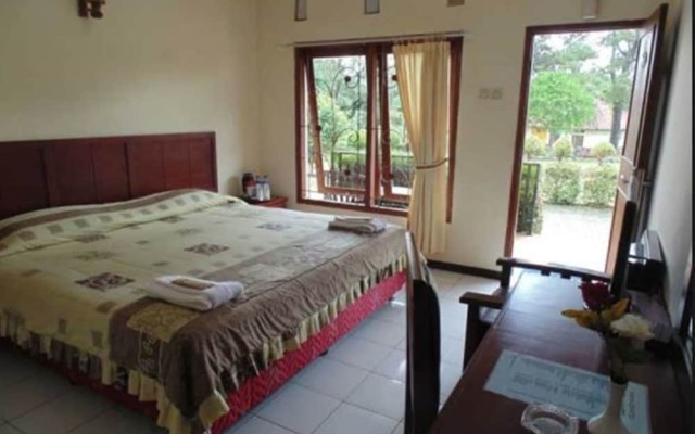 Taman Aer Hotel