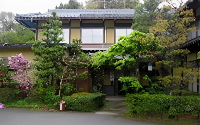 Minshuku Iwatakan