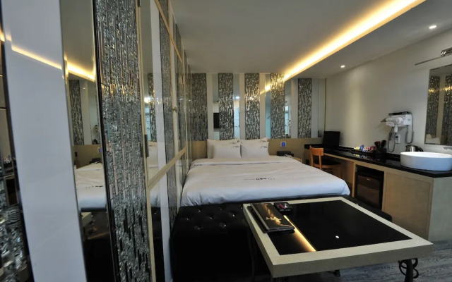 YTT Motel