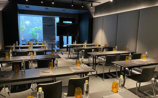 El Môderne Hotel Urban & Unique