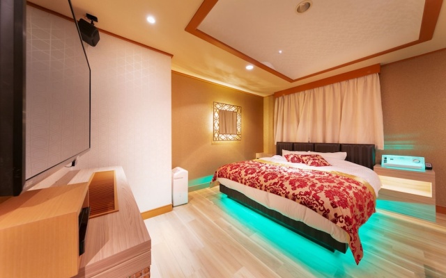 i RESORT ARTIA Luxury GIFU - Adult only – Guest Rooms – Gifu