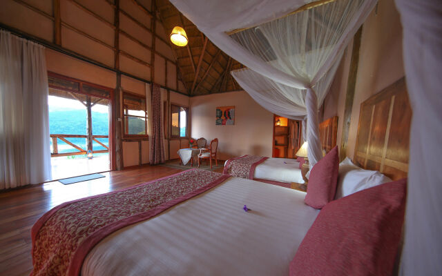 Crater Safari Lodge