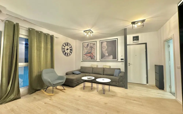 Modern One Bedroom Apartment