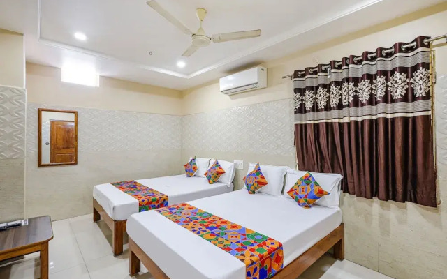 Fabhotel Sree Vishnu Bhavan