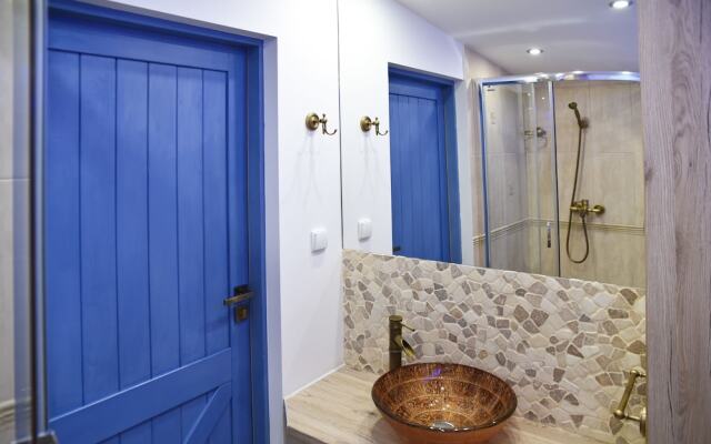 In the Attic Apartments